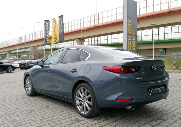 Mazda 3 cena 117900 przebieg: 25650, rok produkcji 2022 z Warszawa małe 277